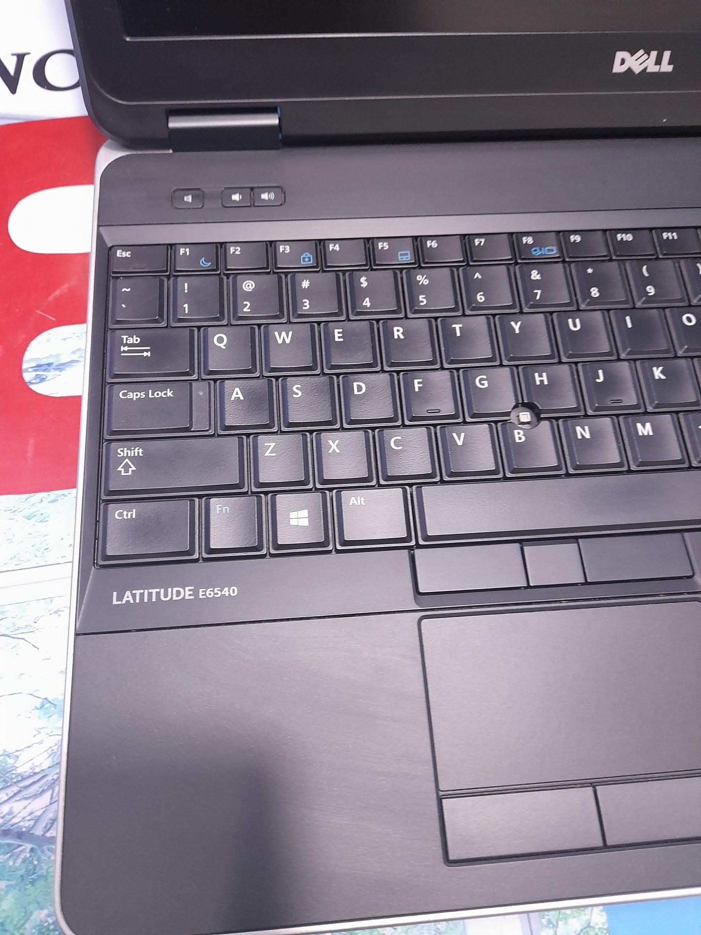 Dell Latitude E6540 2G Dedicated graphic intel core i7 500GB HDD 8G Ram