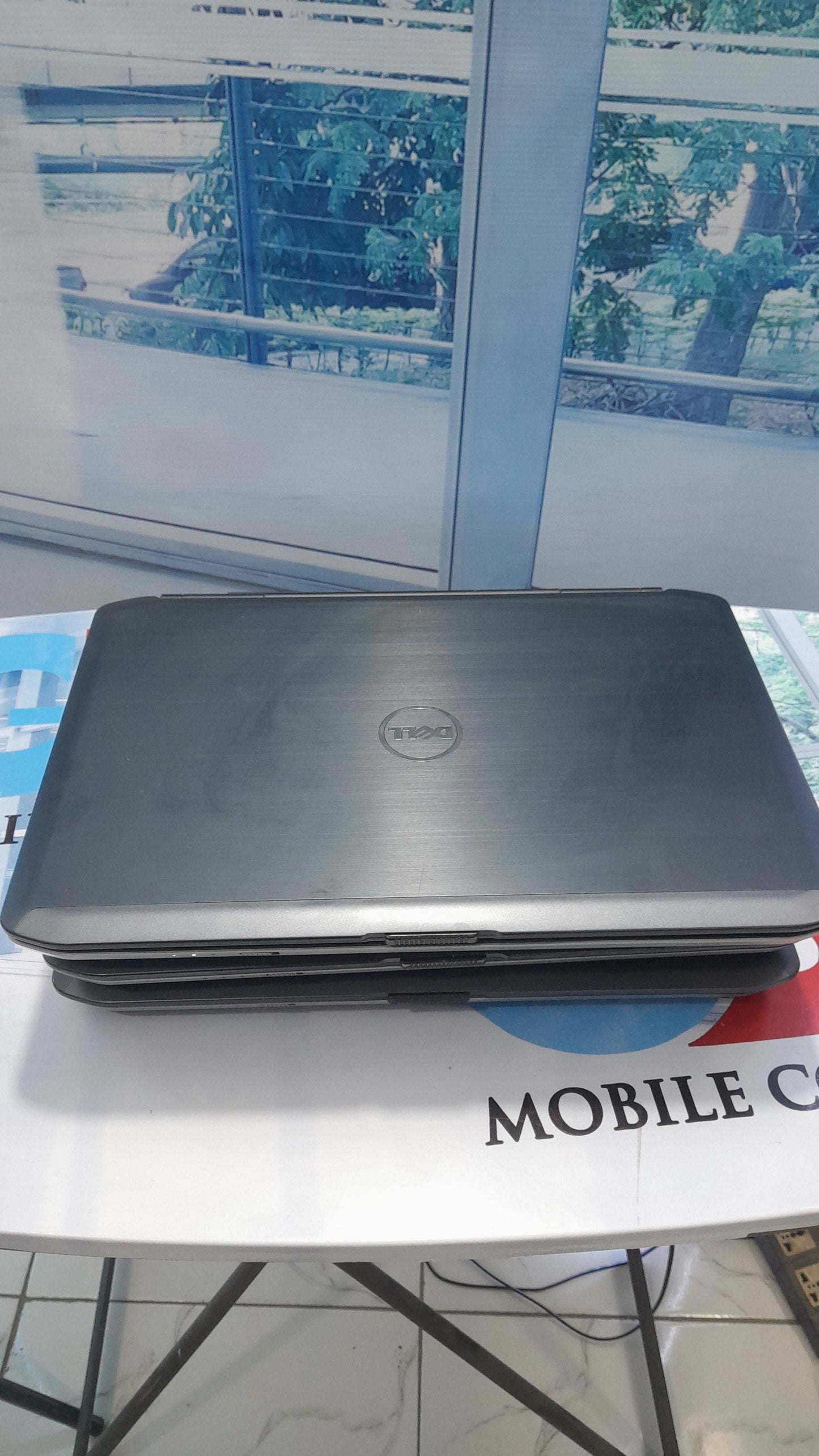 Dell Latitude E5430 - Intel Core i5 - 320GB HDD - 4GB RAM - 1.7GB Total Graphics - HDMI - DVD-RW