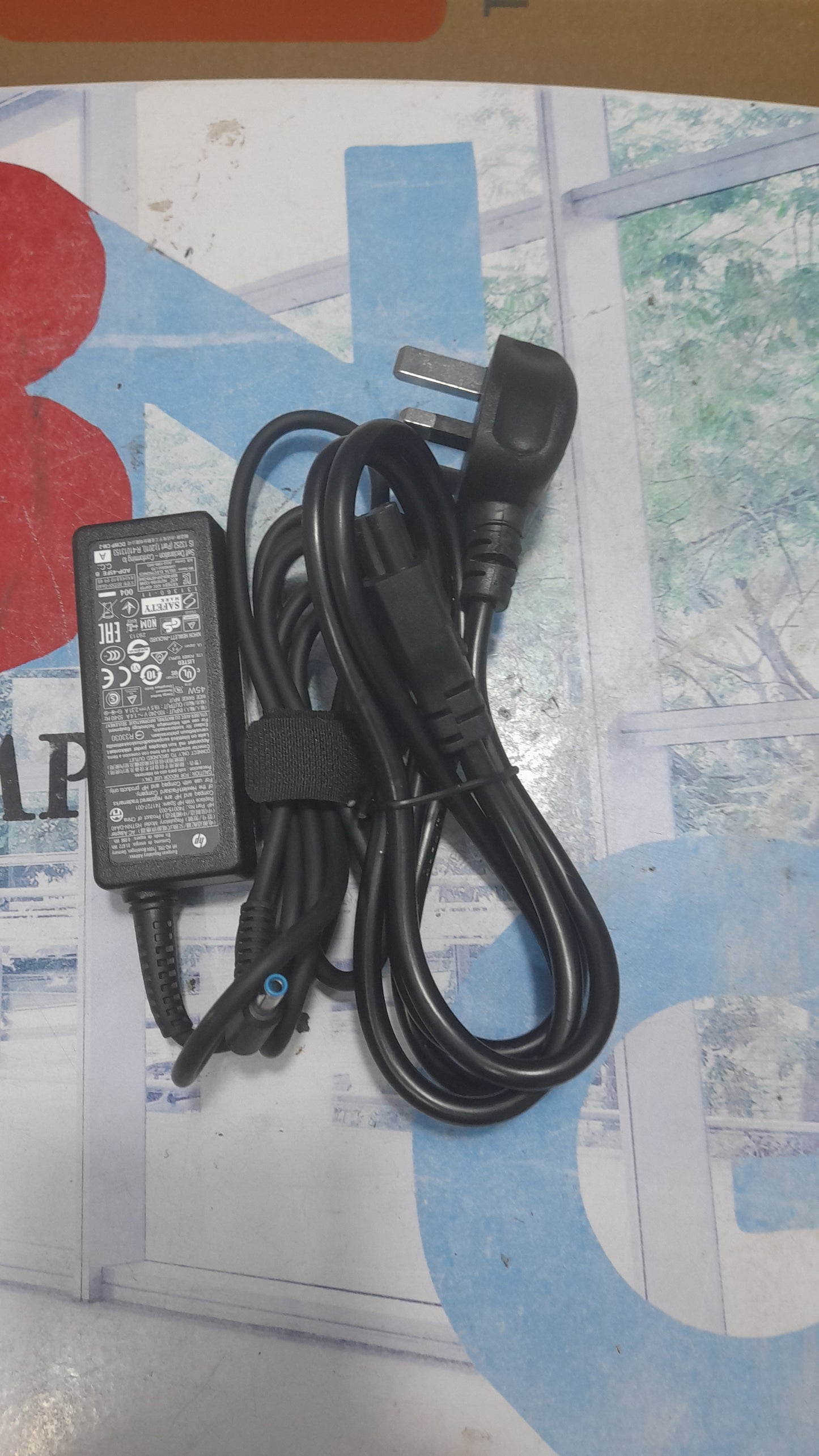 Hp power Adapter (Hp blue pin mouth)