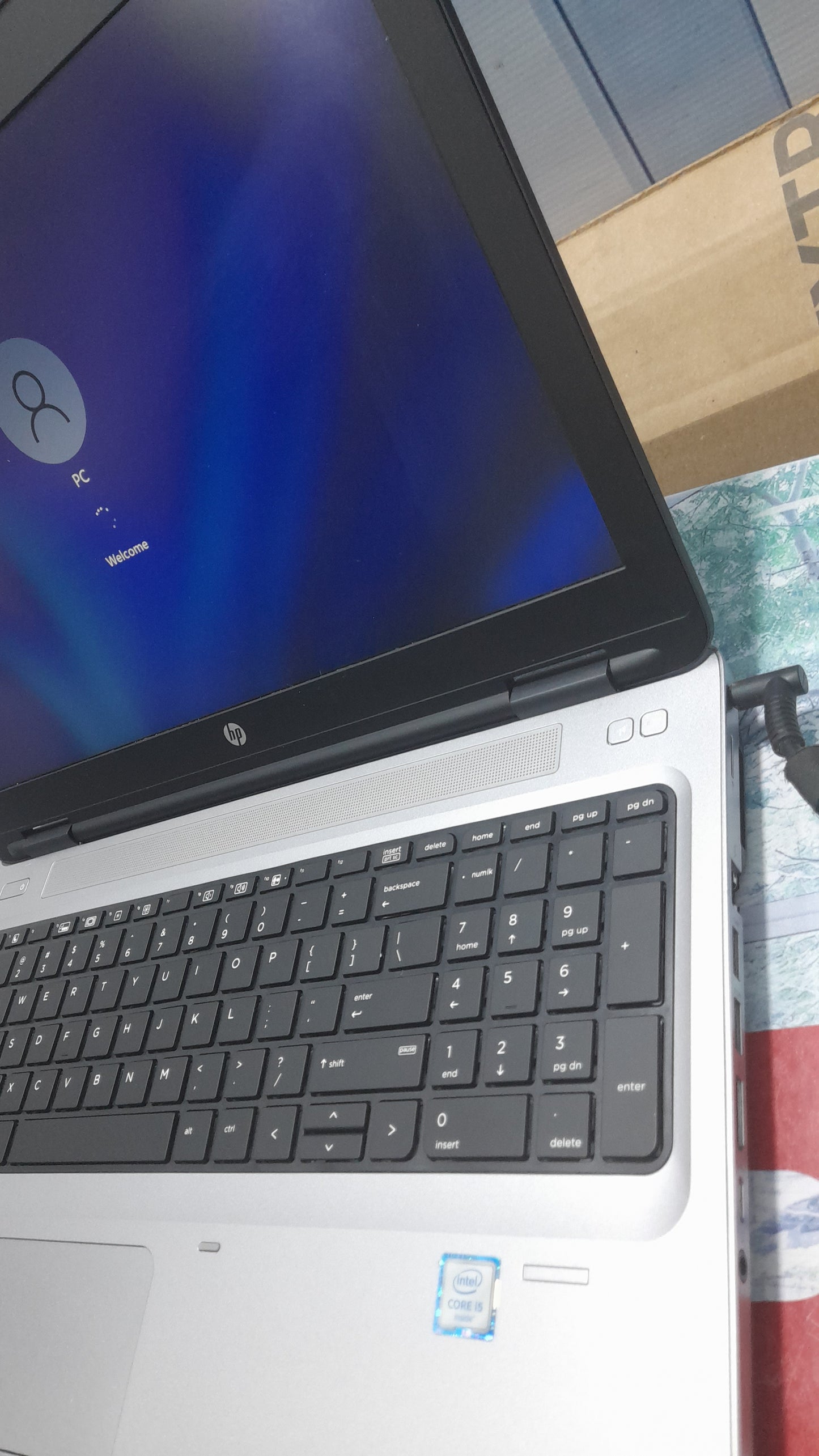 HP ProBook 650 G2 - 6th Gen. Intel Core i5 - 500GB HDD - 8GB RAM - 4GB Total Graphics - Keyboard Light