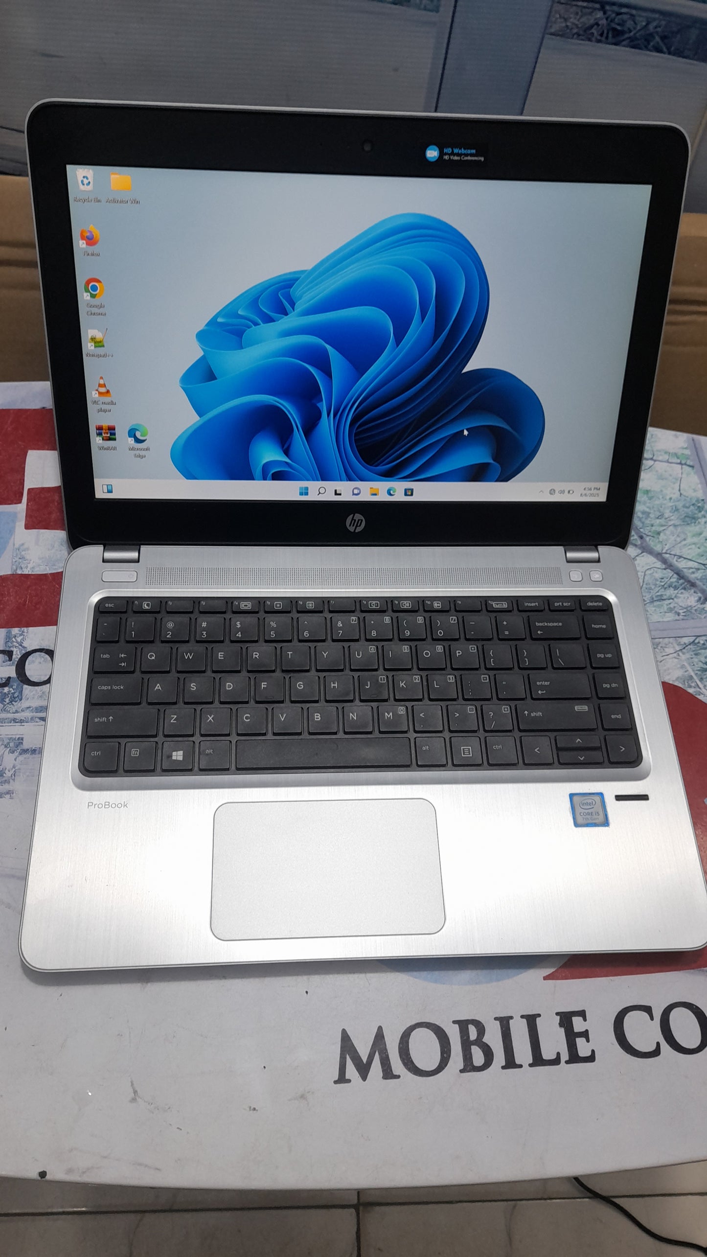 HP ProBook 430 G4 - 7th Gen. Intel Core i5 - 256GB SSD - 8GB RAM - HDMI 4G Total graphic