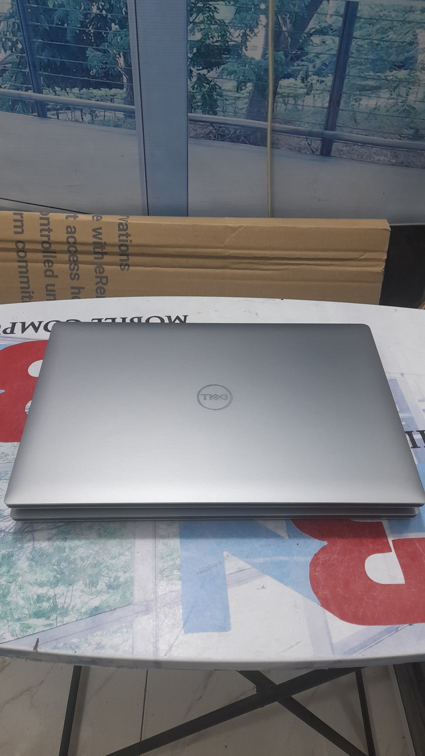 Dell Precision 5540- 9th Gen. FHD Intel Core i5 -256GB NVMe SSD - 16GB RAM - 8GB Total Graphic