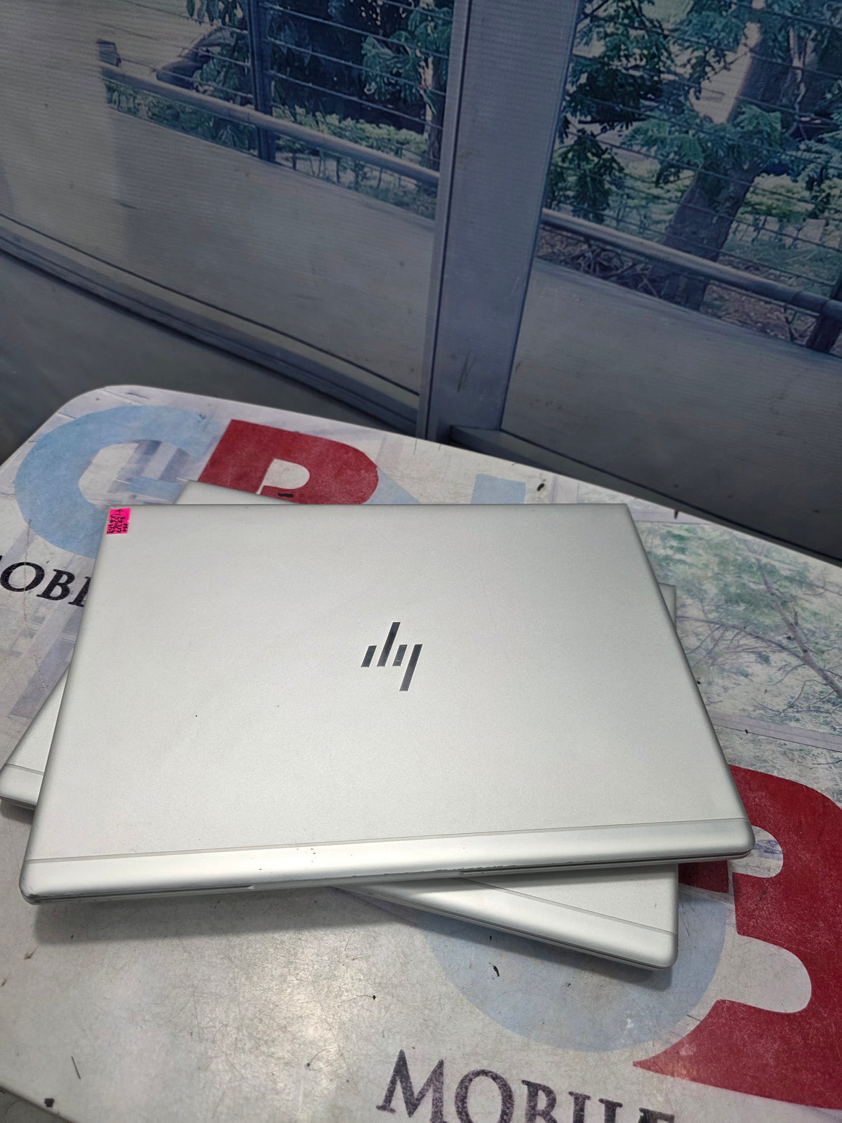HP EliteBook 840 G5 Touchscreen| 8th Gen Core i7 | 8GB RAM | 256GB SSD | Backlit Keyboard