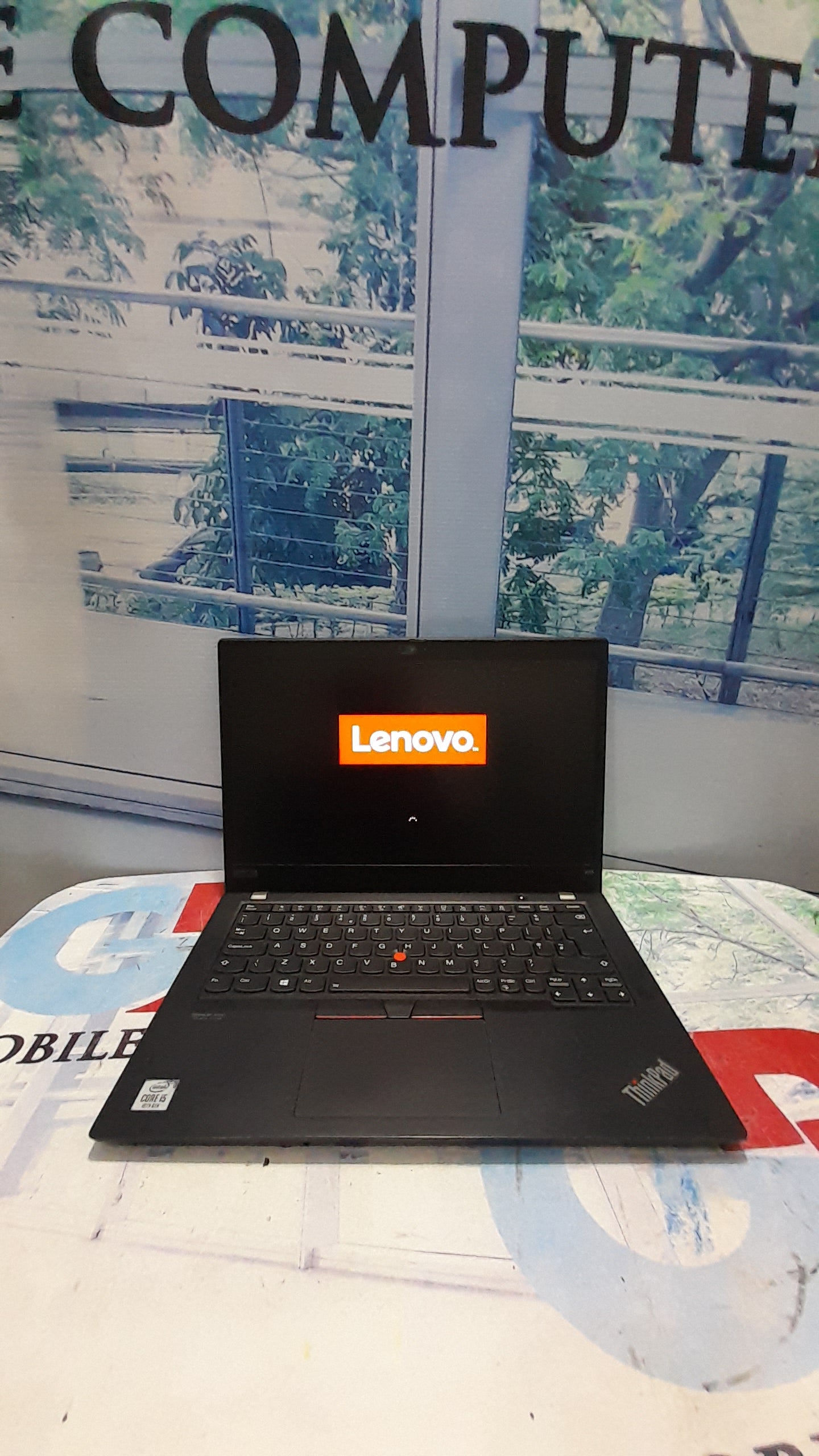 Lenovo ThinkPad X13 Gen1.Touchscreen 10th Gen.Intel Core i5 - 256GB SSD - 8GB RAM - 4GB Total Graphic