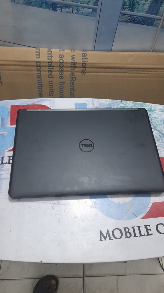 Uk used dell latitude E5550 core i5 laptop for sale, London used dell latitude E5550 core i5 laptop for sale in lagos, second hand used dell latitude E5550 core i5 laptop for sale, laptop warehouse in ikeja computer village lagos