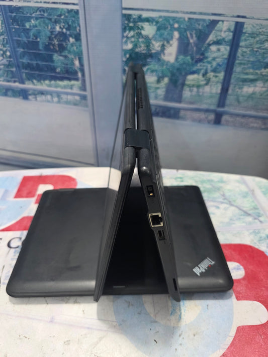 Lenovo ThinkPad Yoga 11E 2 IN 1 x360 touchscreen 7th Gen. intel core i3 128G SSD 4G RAM
