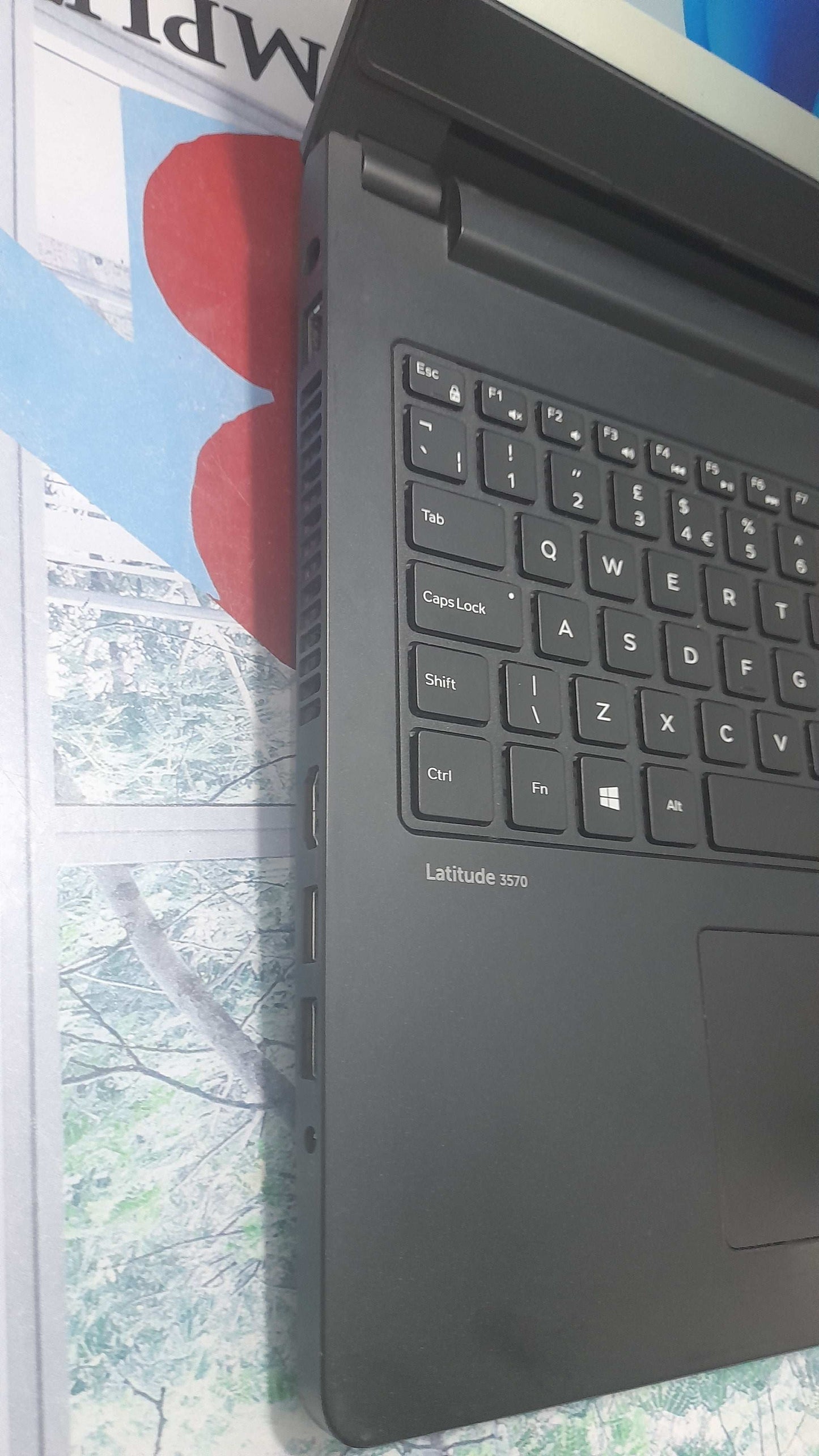 Dell Latitude 3570 - 6th Gen. Intel Core i5 - 500GB HDD - 8GB RAM - Keypad Light - 4GB Total Graphics