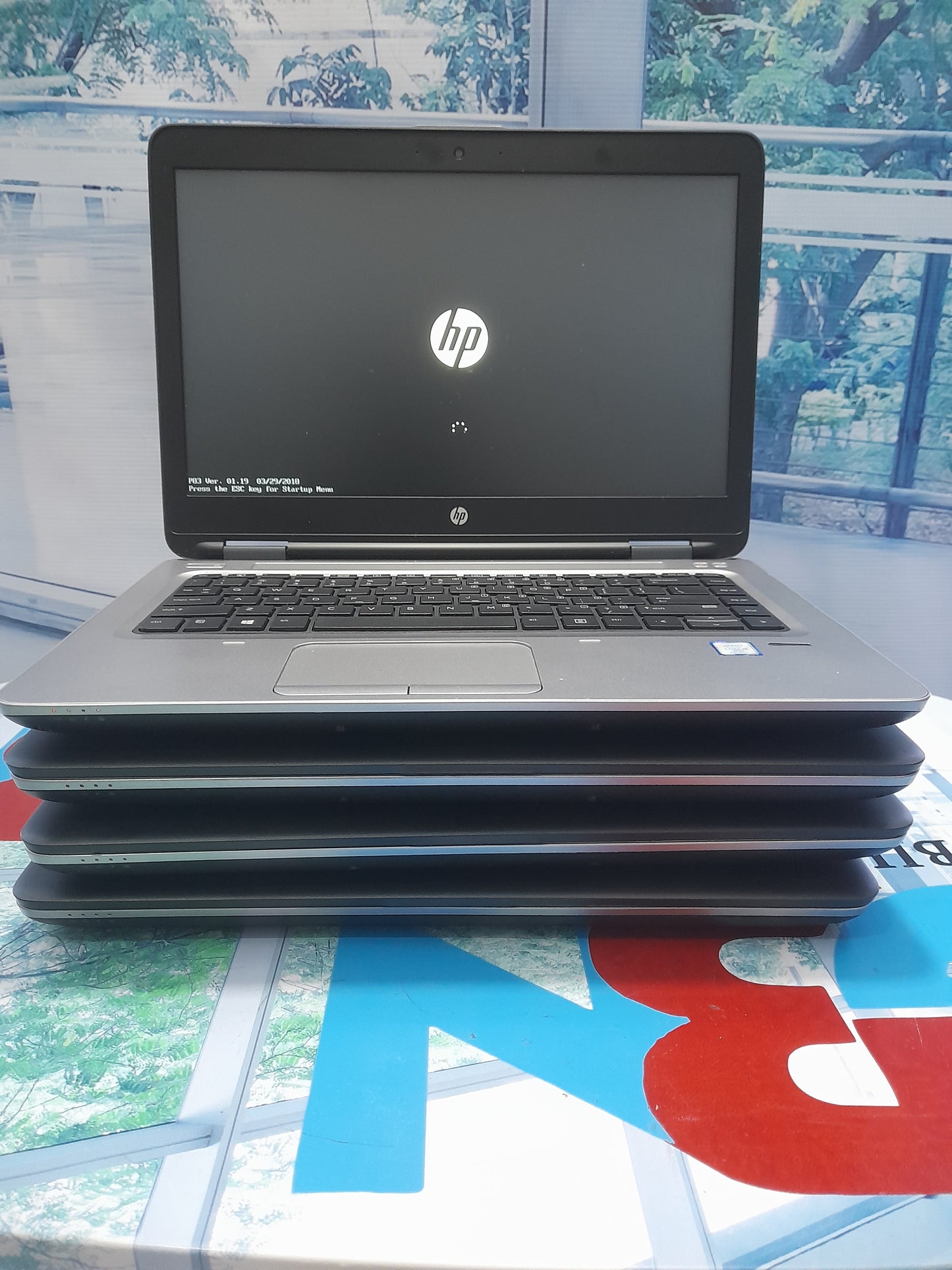 HP ProBook 640 G2 - 6th Gen. Intel Core i5 - 500GB HDD - 8GB RAM - 4GB Total Graphics - Keyboard Light