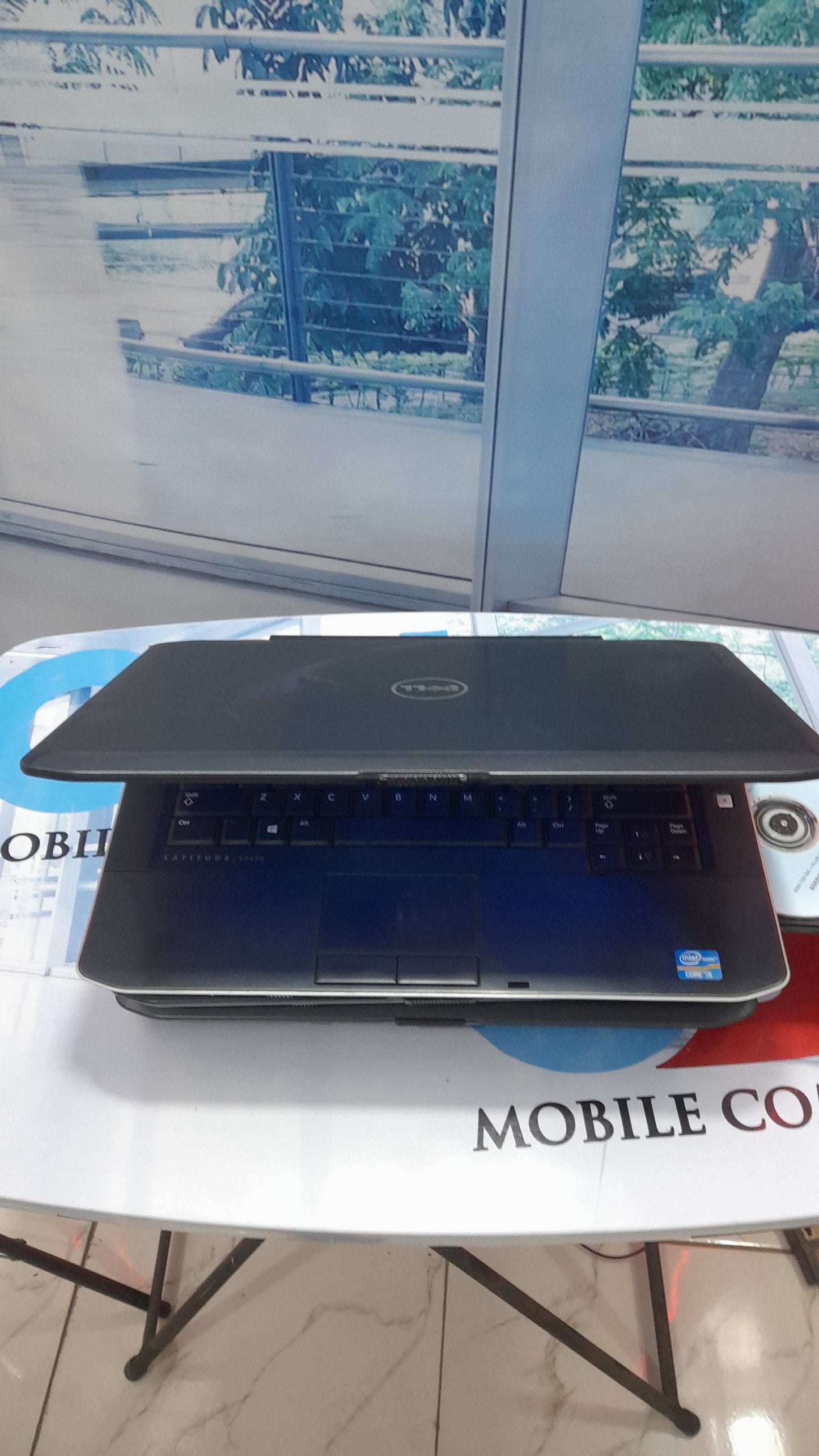 Dell Latitude E5430 - Intel Core i5 - 320GB HDD - 4GB RAM - 1.7GB Total Graphics - HDMI - DVD-RW