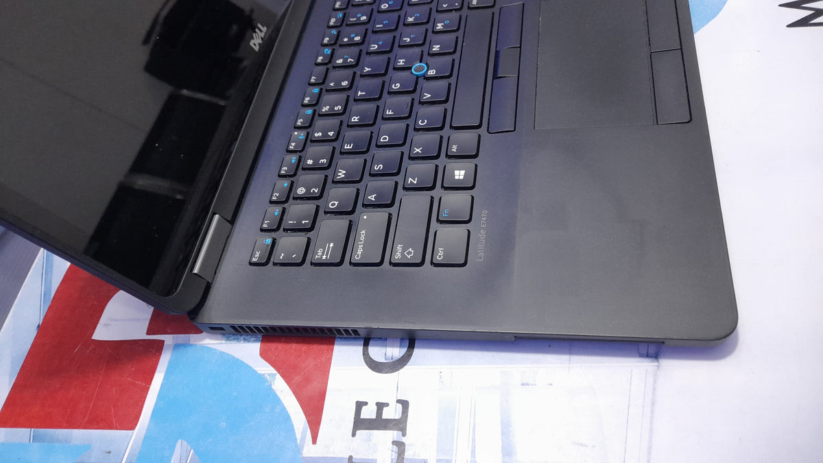 Dell Latitude E7470 Touchscreen 6th Gen. Intel Core i7 - 256GB SSD - 8GB RAM - HDMI - Keyboard Light