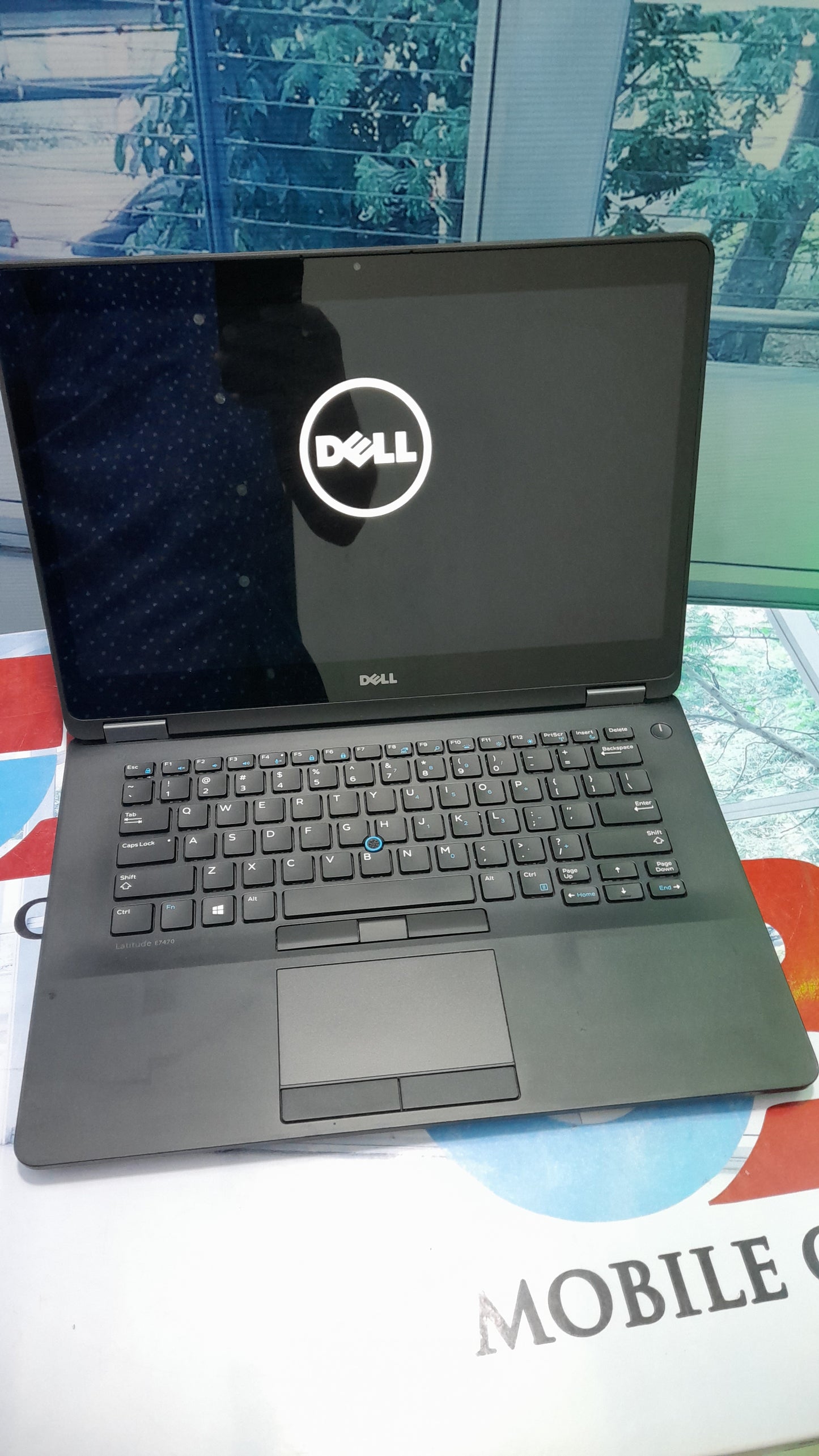 Dell Latitude E7470 Touchscreen 6th Gen. Intel Core i7 - 256GB SSD - 8GB RAM - HDMI - Keyboard Light