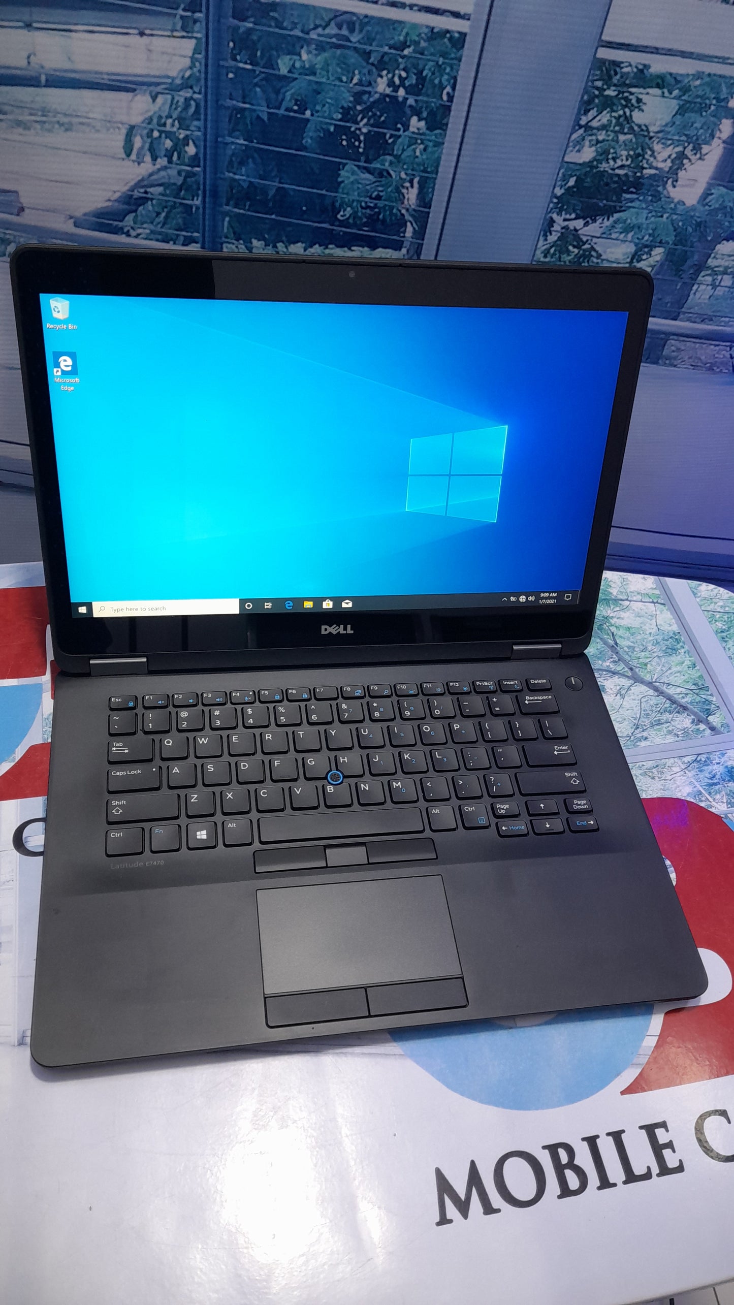 Dell Latitude E7470 Touchscreen 6th Gen. Intel Core i7 - 256GB SSD - 8GB RAM - HDMI - Keyboard Light