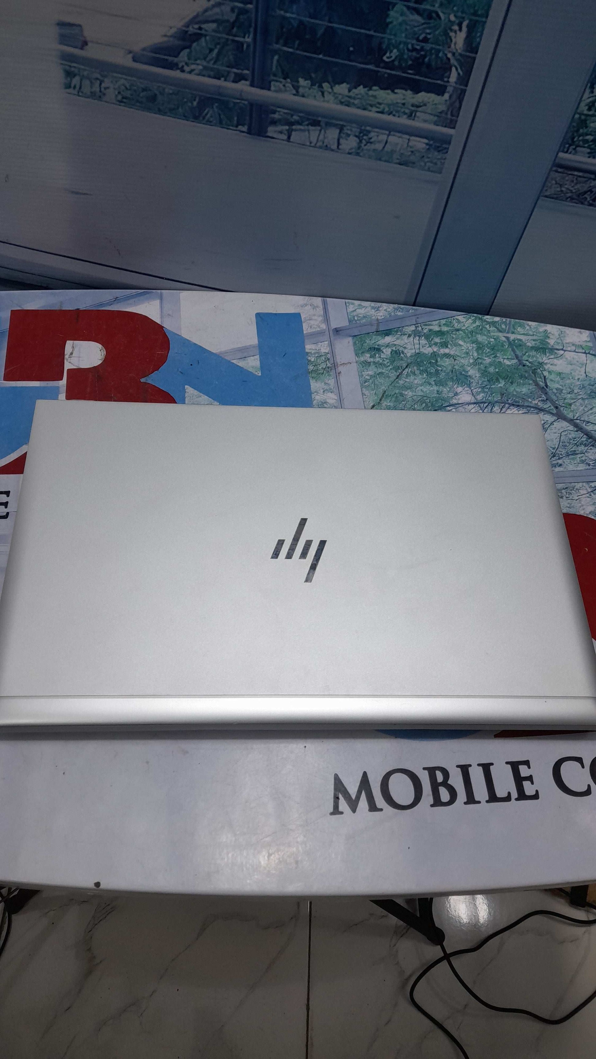 HP EliteBook 850 G7 - 10th Gen. Intel Core i5 - 256GB SSD - 16GB RAM - HDMI - Keyboard Light