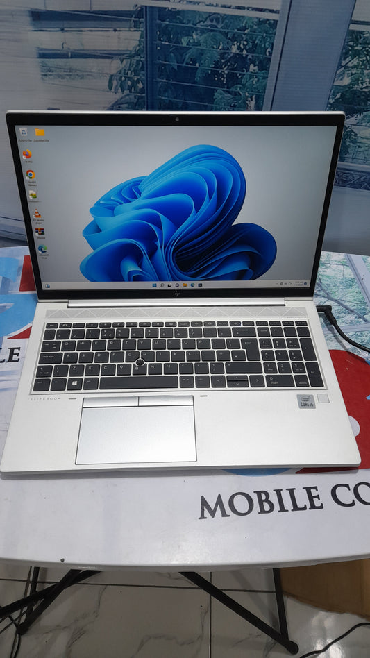 HP EliteBook 850 G7 - 10th Gen. Intel Core i5 - 256GB SSD - 16GB RAM - HDMI - Keyboard Light