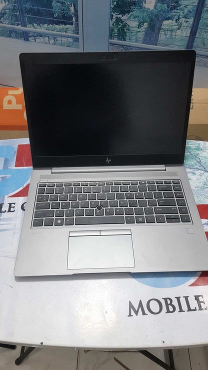 HP zBook 14u G5 - 7th/8th Gen. Intel Core i5 - 256GB SSD - 16GB RAM - 4GB Total Graphics - 2GB Dedicated - HDMI