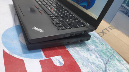Lenovo ThinkPad X250 - Intel Core i5 - 500GB HDD - 8GB RAM - 2GB Total Graphics