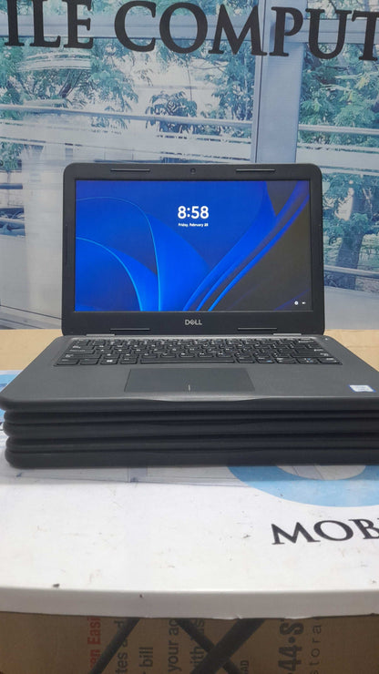 Dell latitude 3300 7th GEN. Intel core i3 128GB SSD 4G RAM 4G total share memory