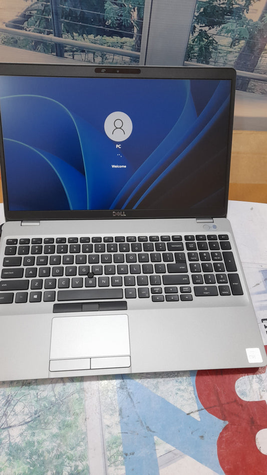 Dell Precision Mobile Workstation 3550 10th Gen. intel core i5 256GB SSD 16G RAM