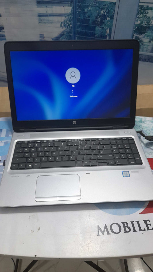HP ProBook 650 G2 - 6th Gen. Intel Core i5 - 500GB HDD - 8GB RAM - 4GB Total Graphics - Keyboard Light