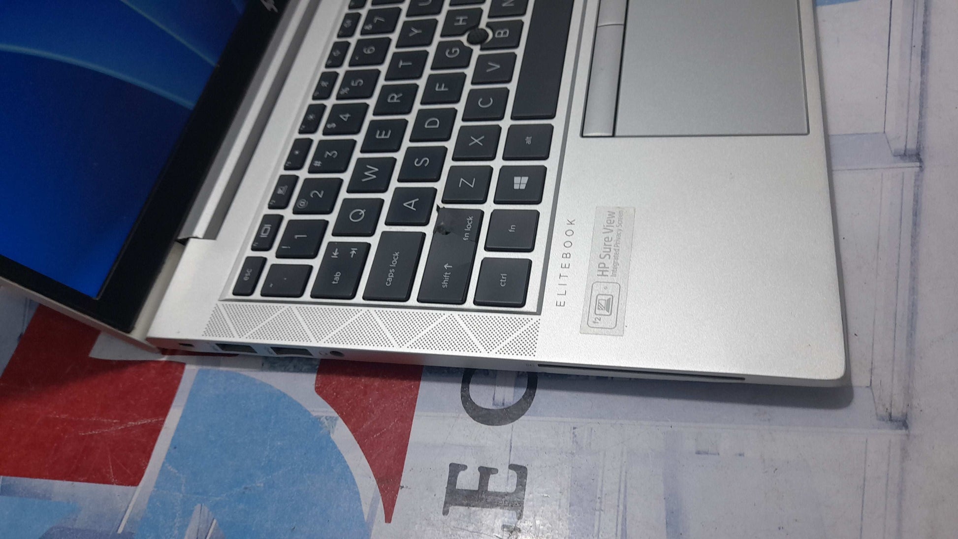 HP EliteBook 840 G7 touchscreen - 10th Gen. Intel Core i5 - 256GB SSD - 16GB RAM- HDMI - Keyboard Light