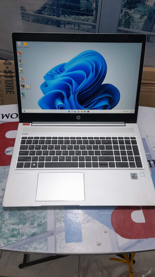 HP ProBook 450 G7 10th Gen. Intel Core i5-10210U - 8GB RAM - 256GB SSD Keypad Light 4GB Total graphic
