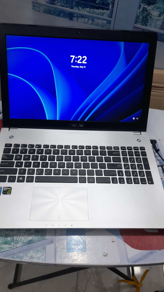 Asus N56J 2G NVIDIA GeForce GTX 760M graphics 4th Gen. Intel Core i7-4700HQ - 1TB HDD - 8GB RAM - 4GB Total Graphics - HDMI