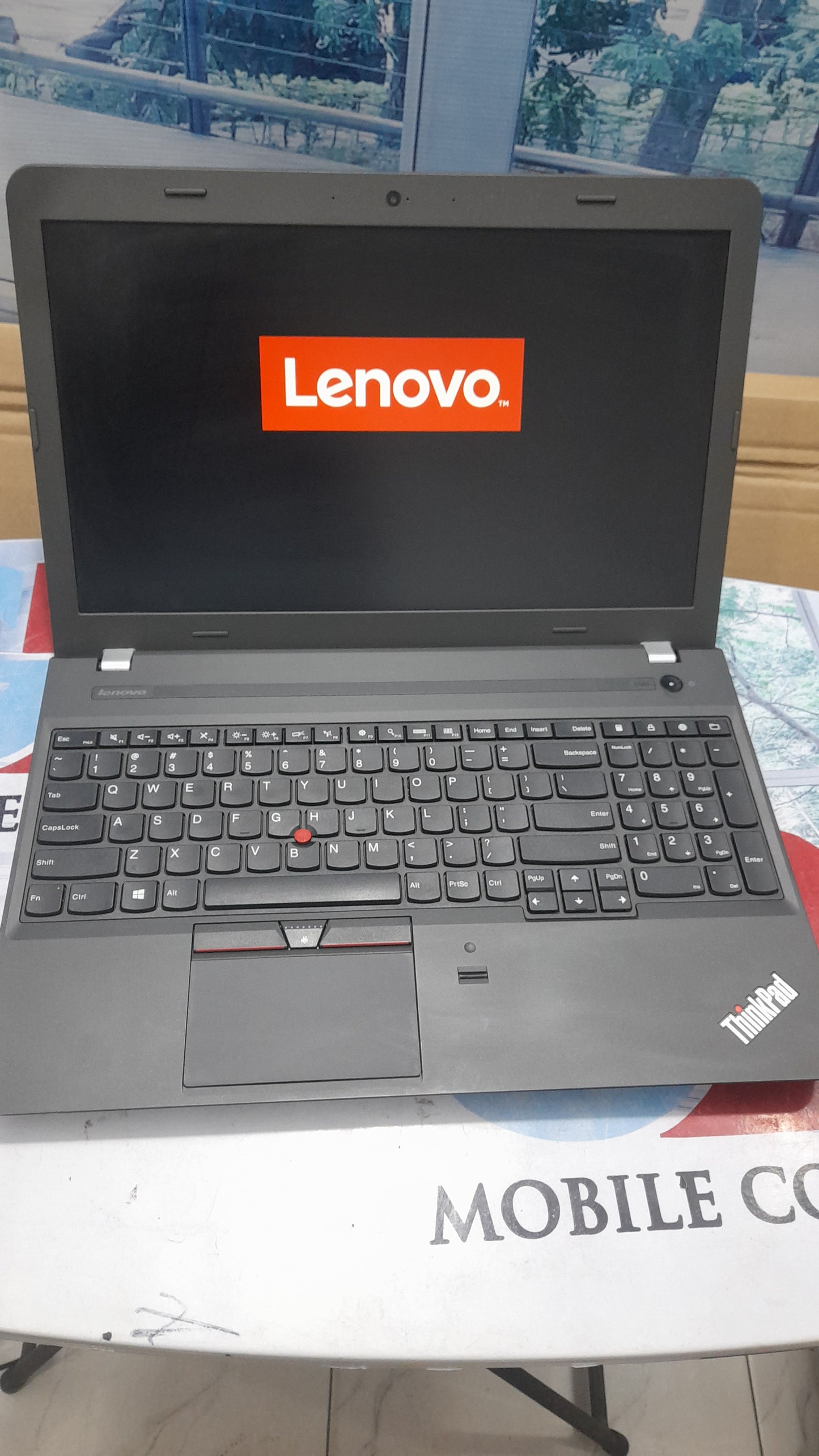 Lenovo ThinkPad E560 Intel Core i5 6th Gen 500G HDD 8G RAM 4G total graphic