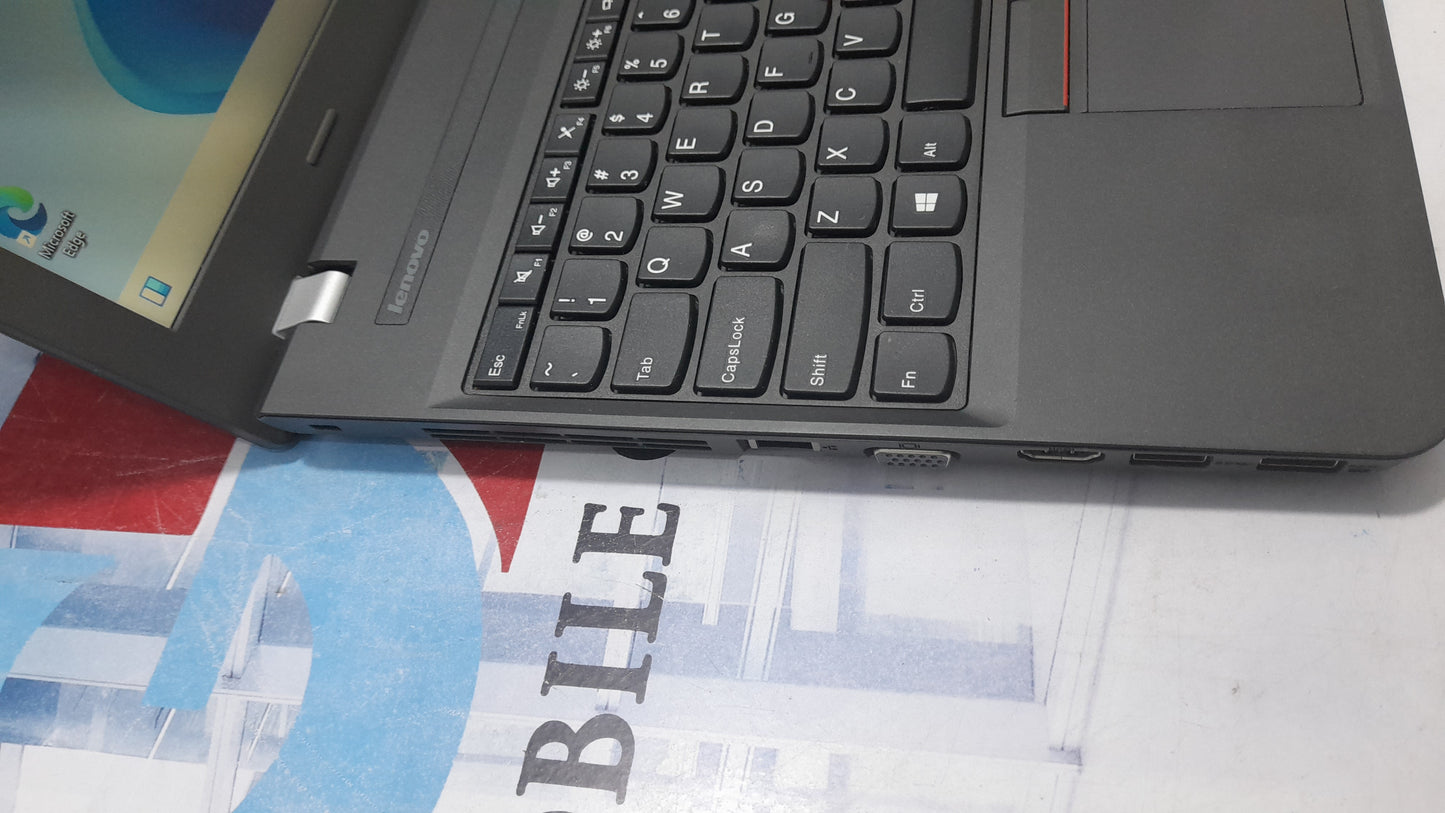 Lenovo ThinkPad E560 Intel Core i5 6th Gen 500G HDD 8G RAM 4G total graphic