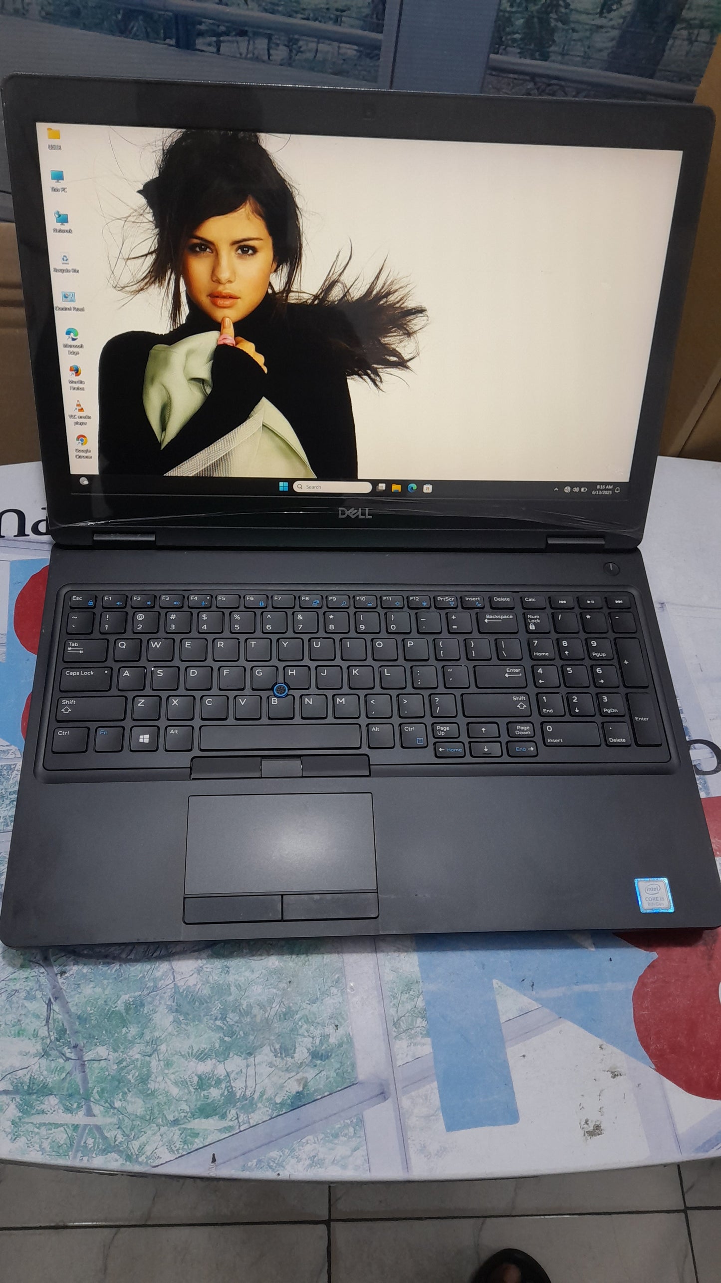 Dell precision 3530 i5 8TH generation 4G dedicated 8th Gen. Intel Core i5 - 256GB SSD - 16GB RAM 8G Total graphics