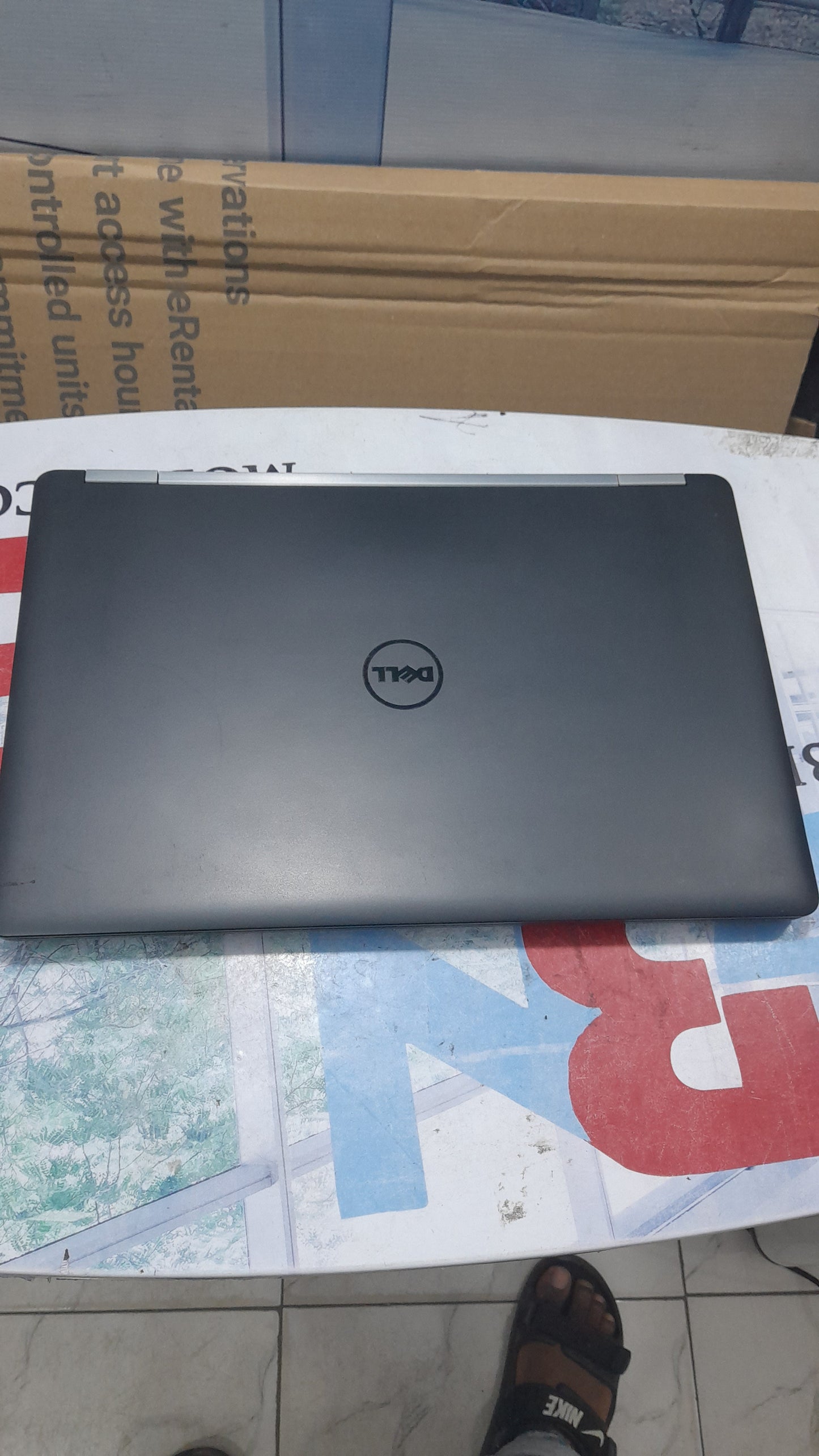 Dell precision 3530 i5 8TH generation 4G dedicated 8th Gen. Intel Core i5 - 256GB SSD - 16GB RAM 8G Total graphics