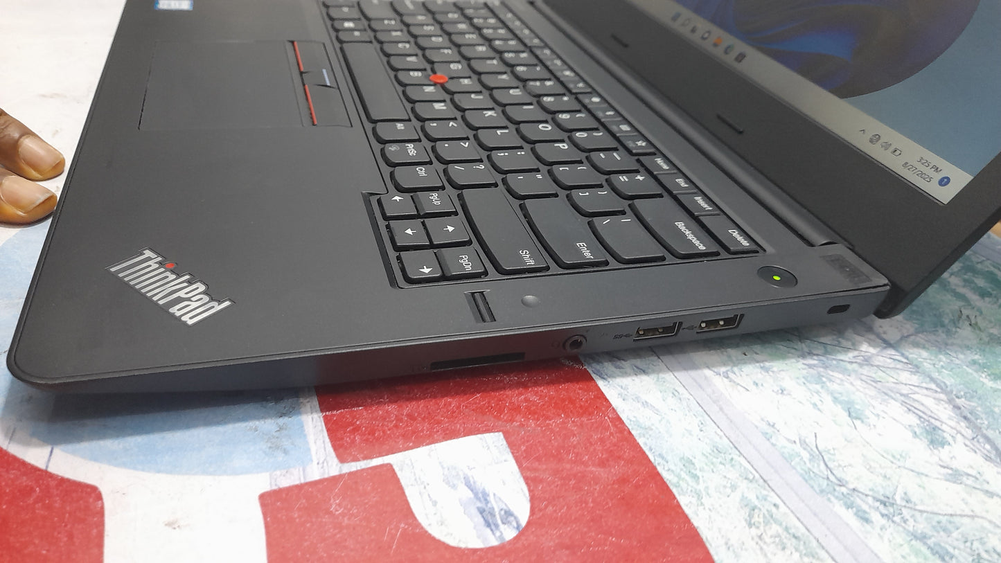Lenovo ThinkPad E470 - Intel Core i5 7th Generation