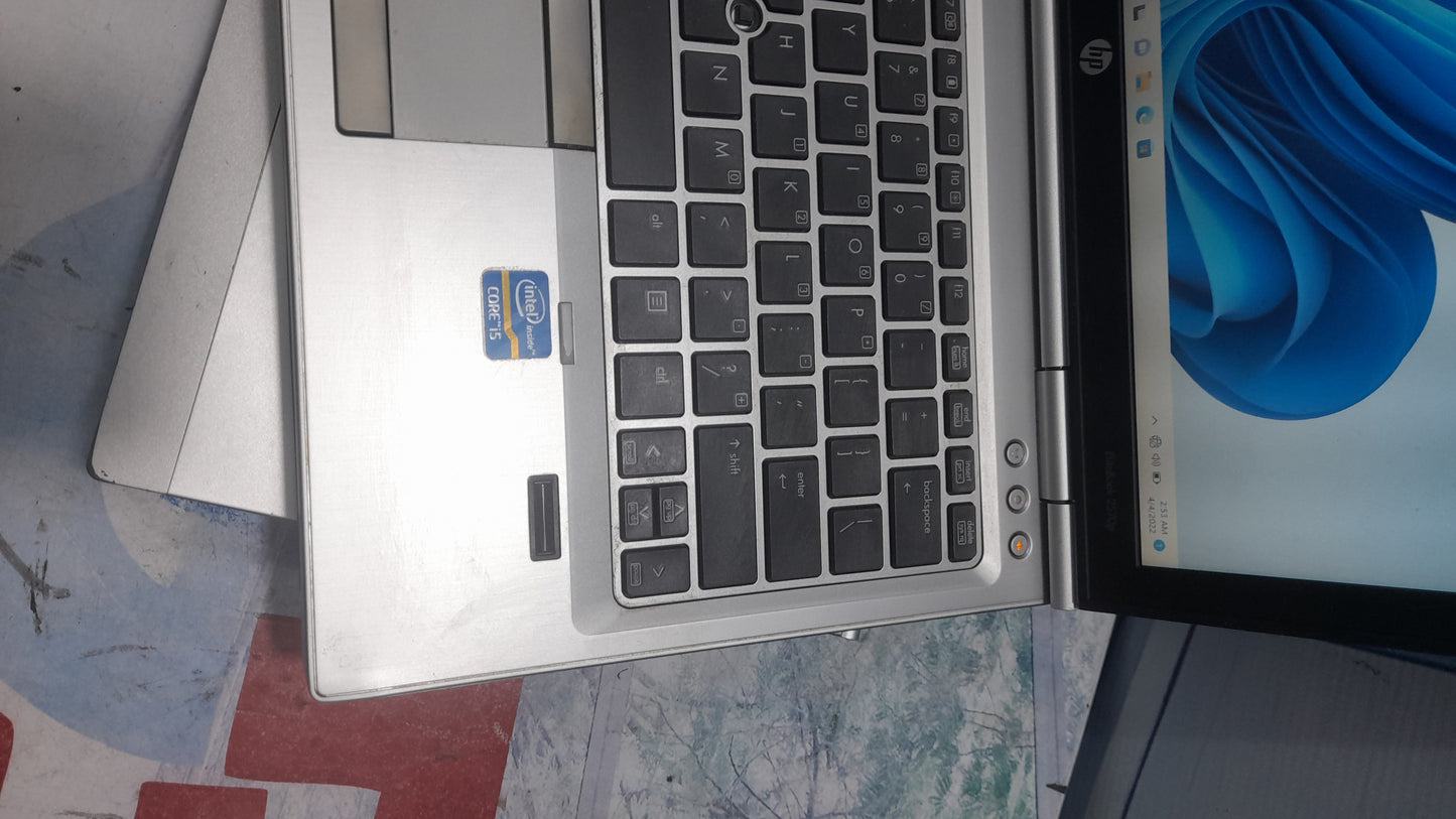 Hp EliteBook 2570p 3rd Gen. intel core i5 320G HDD 8G RAM 4G Total graphic