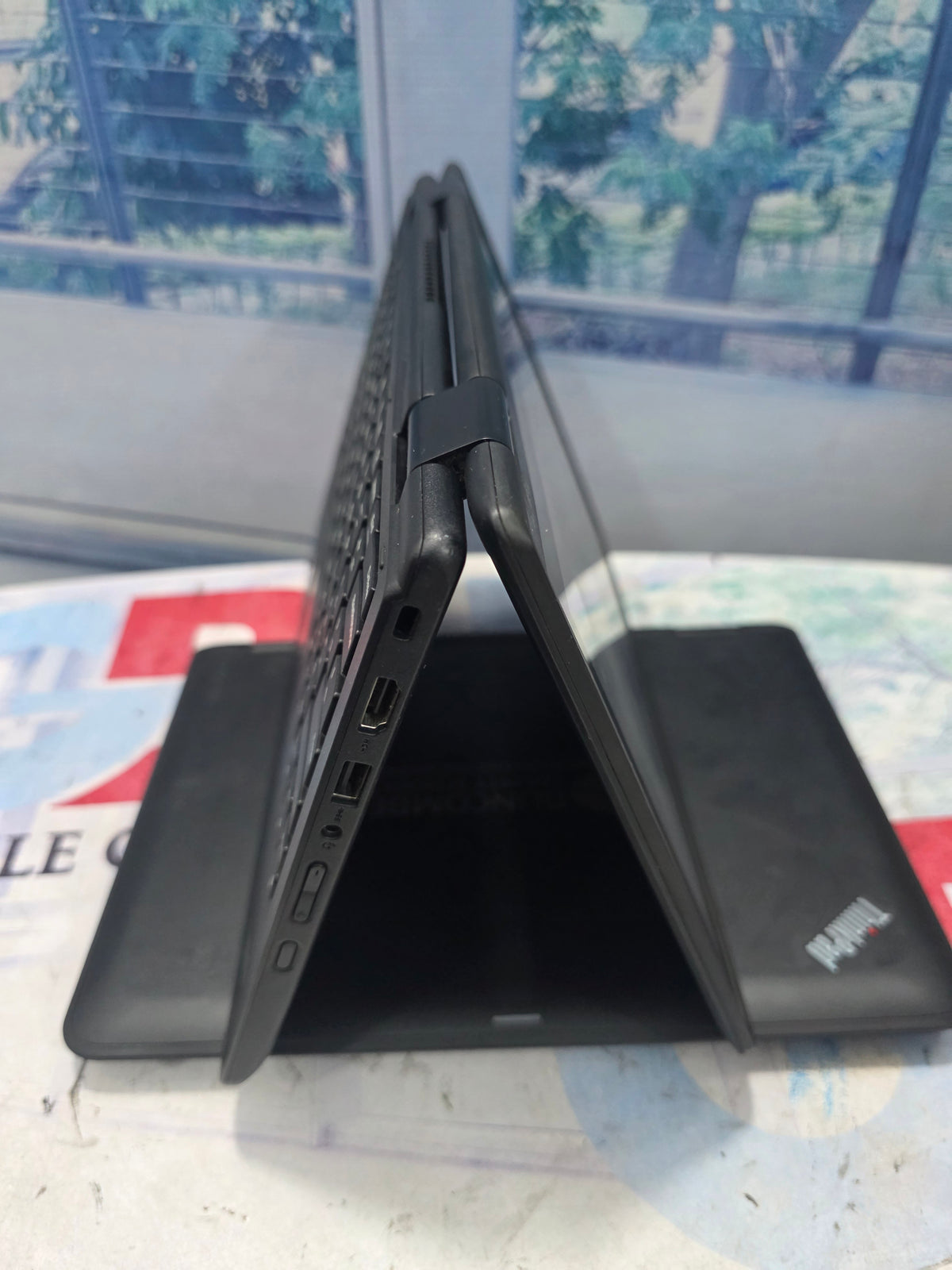 Uk used laptop Lenovo ThinkPad Uk used laptop Lenovo ThinkPad Yoga 11E X360 2 IN 1 Touchscreen for for sale