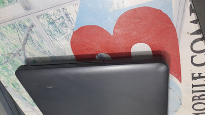 Asus Vivobook -4th Gen. Intel celeron 320G HDD 4G RAM 15.6-Inch screen size