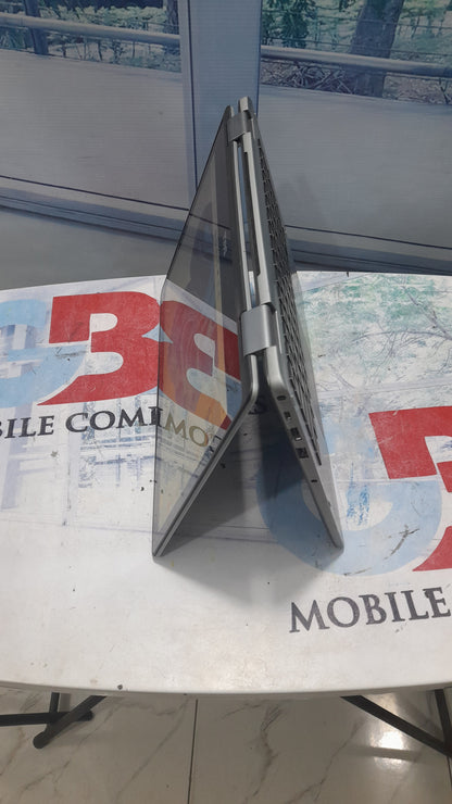 Dell Inspirion 13-7368 2-IN-1 Laptop x360 Touchscreen - 6th Gen.  Intel core i5 - 256 GB SSD - 8GB RAM - HDMI