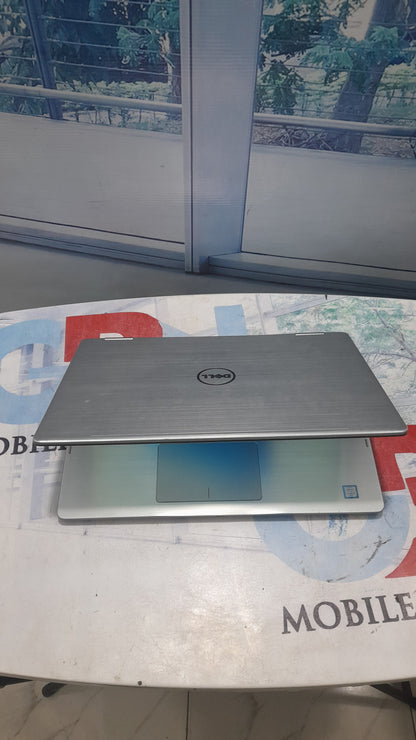 Dell Inspirion 13-7368 2-IN-1 Laptop x360 Touchscreen - 6th Gen.  Intel core i5 - 256 GB SSD - 8GB RAM - HDMI