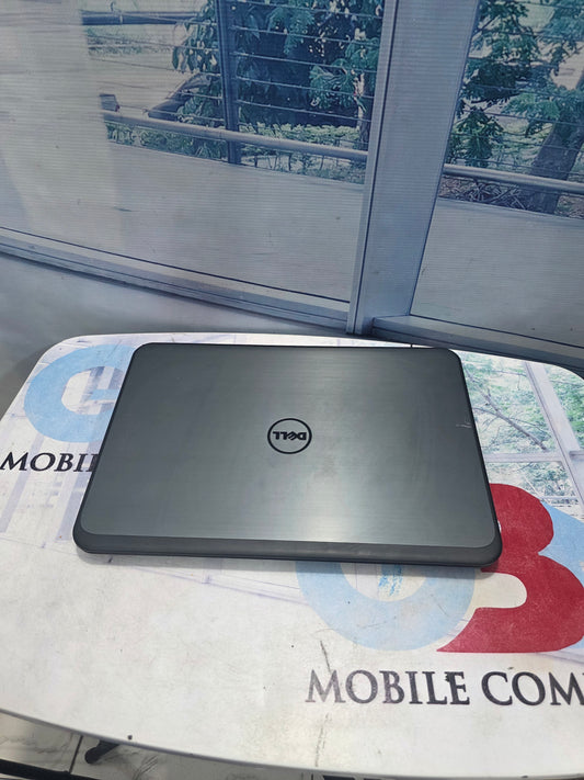 Dell Latitude 3540 4th Gen. intel core i3 320G HDD 8G RAM
