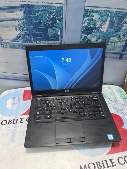 Dell latitude E5480 2G Dedicated graphic 7th Gen. Intel core i7 256GB SSD 16GB Ram keyboardlight