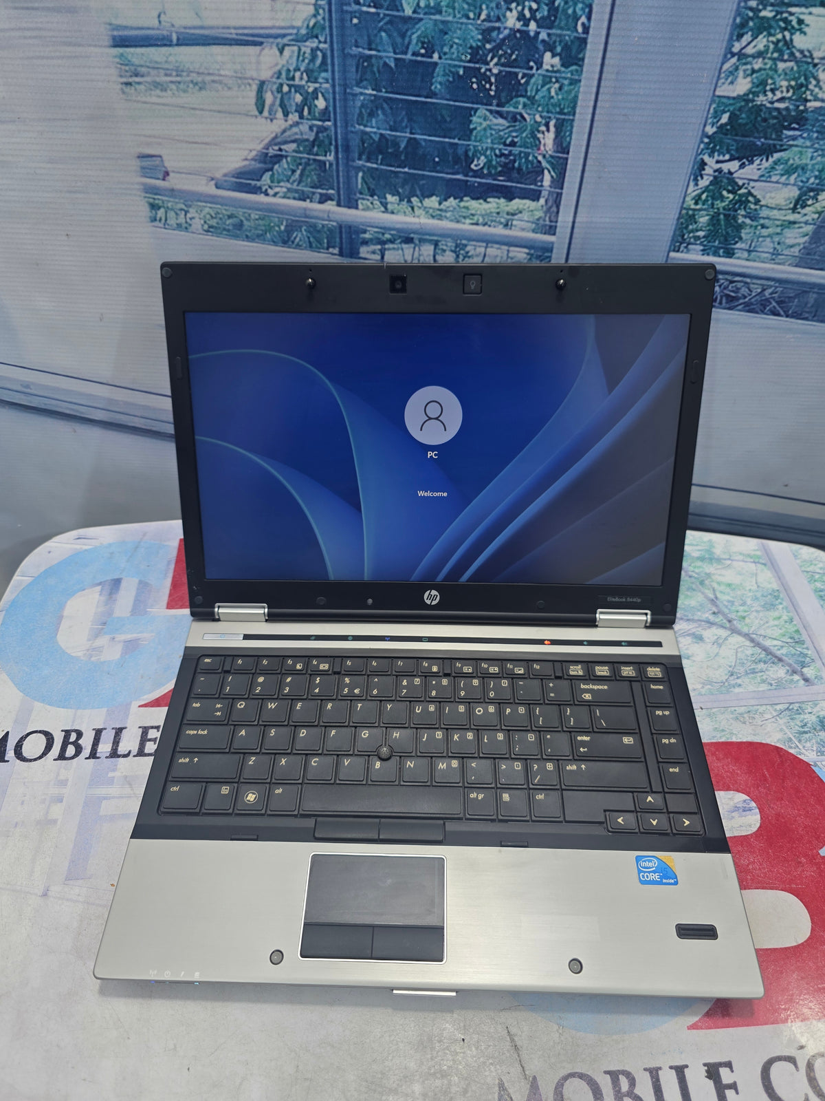 Hp EliteBook 8440p 1st Gen. intel core i5 320G HDD 8G RAM