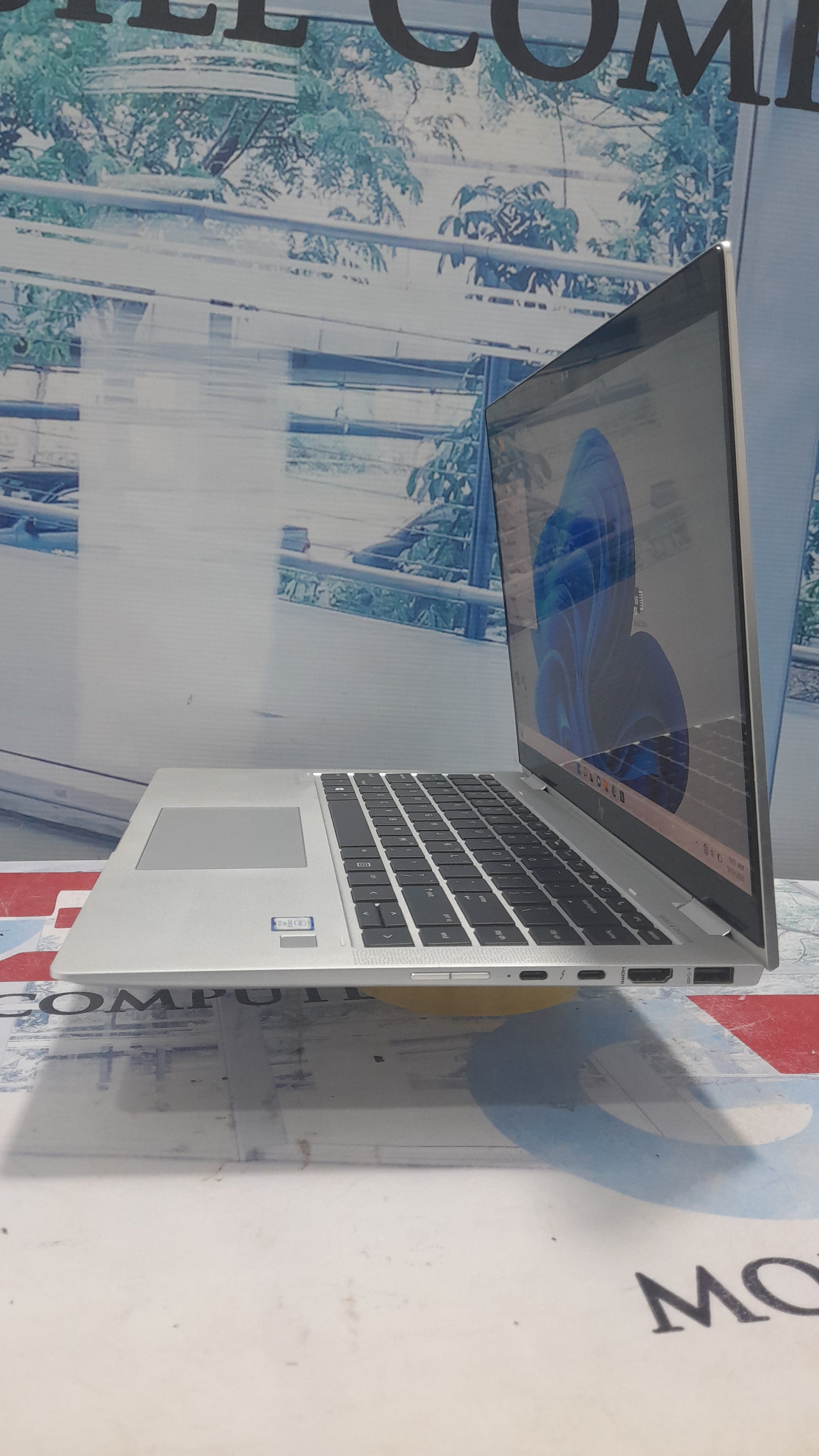 HP EliteBook  1040 G5 x360 8th Gen. Intel Core i5 laptop for sale in lagos at affordable prices