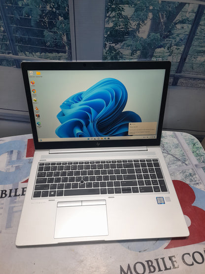 HP EliteBook 850 G6 - 8th Gen. Intel Core i7 - 256GB SSD - 8GB RAM - 4GB Total Graphics - Keypad Light - HDMI