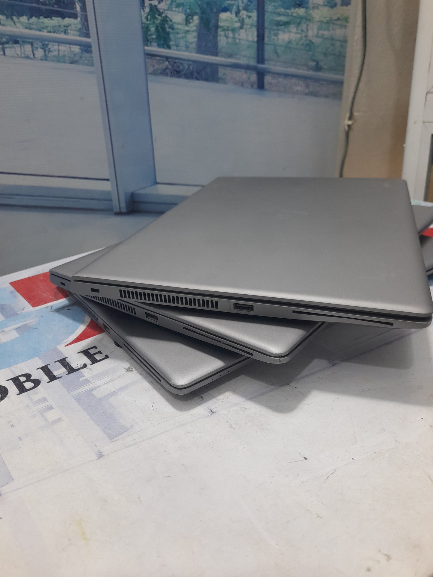 HP zBook 14u G5 - /8th Gen. Intel Core i7 - 256GB SSD - 16GB RAM - 8GB Total Graphics - 2GB Dedicated - HDMI