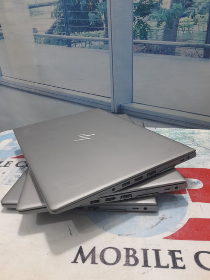 HP zBook 14u G5 - /8th Gen. Intel Core i7 - 256GB SSD - 16GB RAM - 8GB Total Graphics - 2GB Dedicated - HDMI