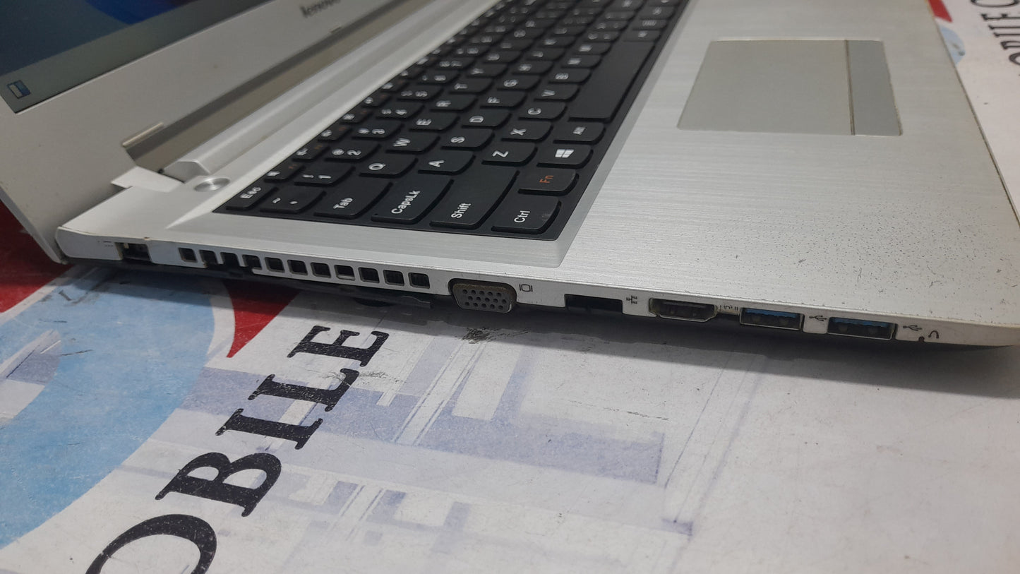 Lenovo Ideapad  310 - Intel Core i3 5th Gen. - 320GB HDD - 4GB RAM - 2GB Total Graphic