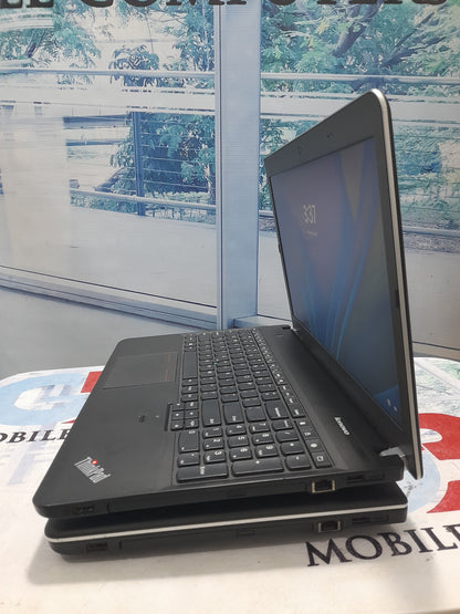 Lenovo ThinkPad Edge E540 - Intel Core i5 - 128GB SSD - 8GB RAM - 4GB Total Graphic