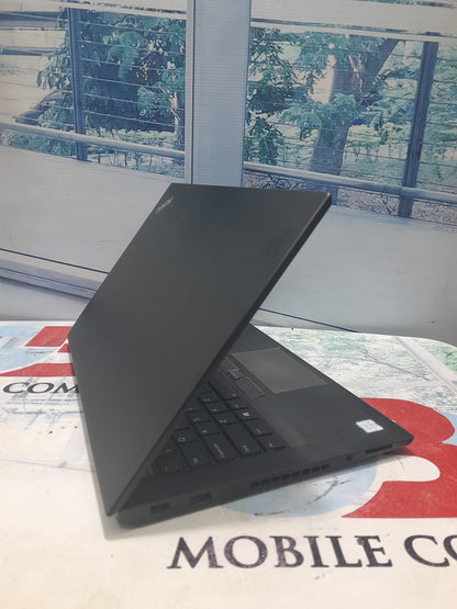 Lenovo ThinkPad T460s - Intel Core i5 6th Gen. - 256GB SSD - 8GB RAM - 4GB Total Graphic