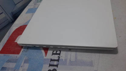 NEC LAVIE Notebook Laptop 4th Gen.Intel Pentium - 320GB HDD - 4GB RAM - 2GB Total Graphic