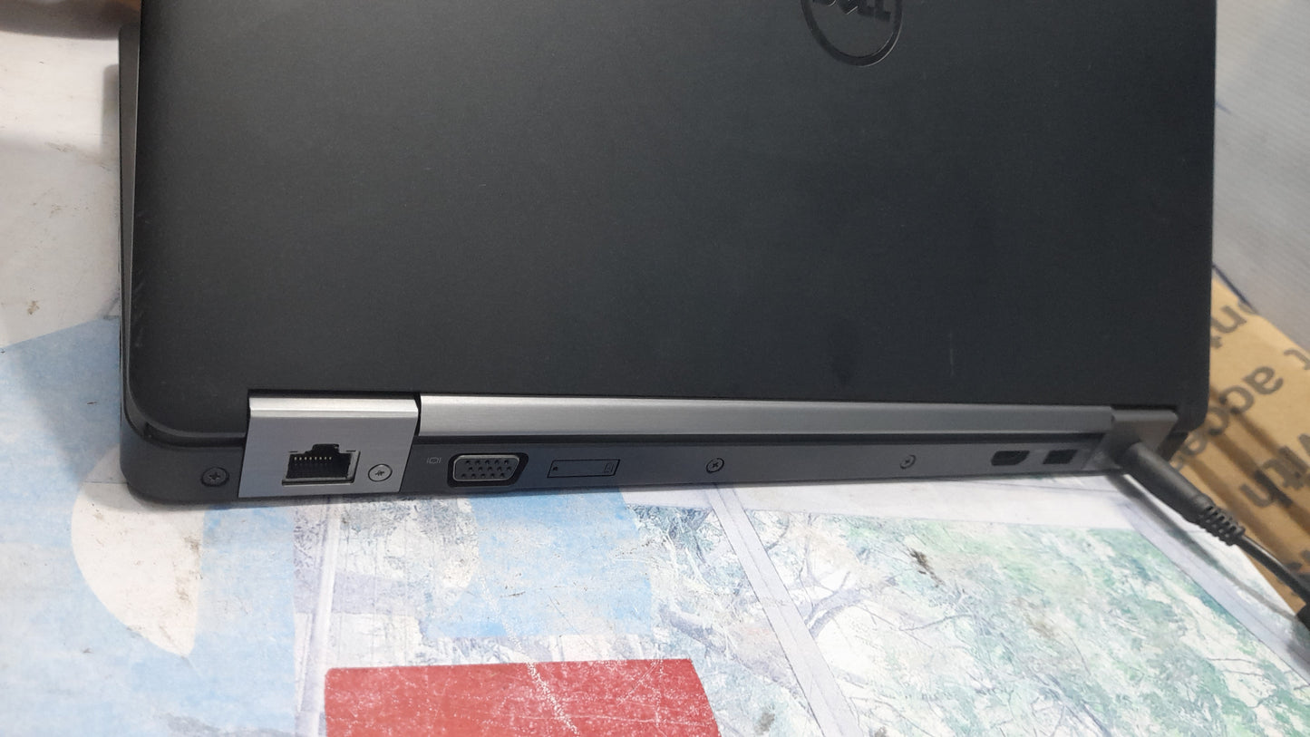 Dell Latitude E5470 - 6th Gen. Intel Core i5 - 256 SSD - 8GB RAM - HDMI