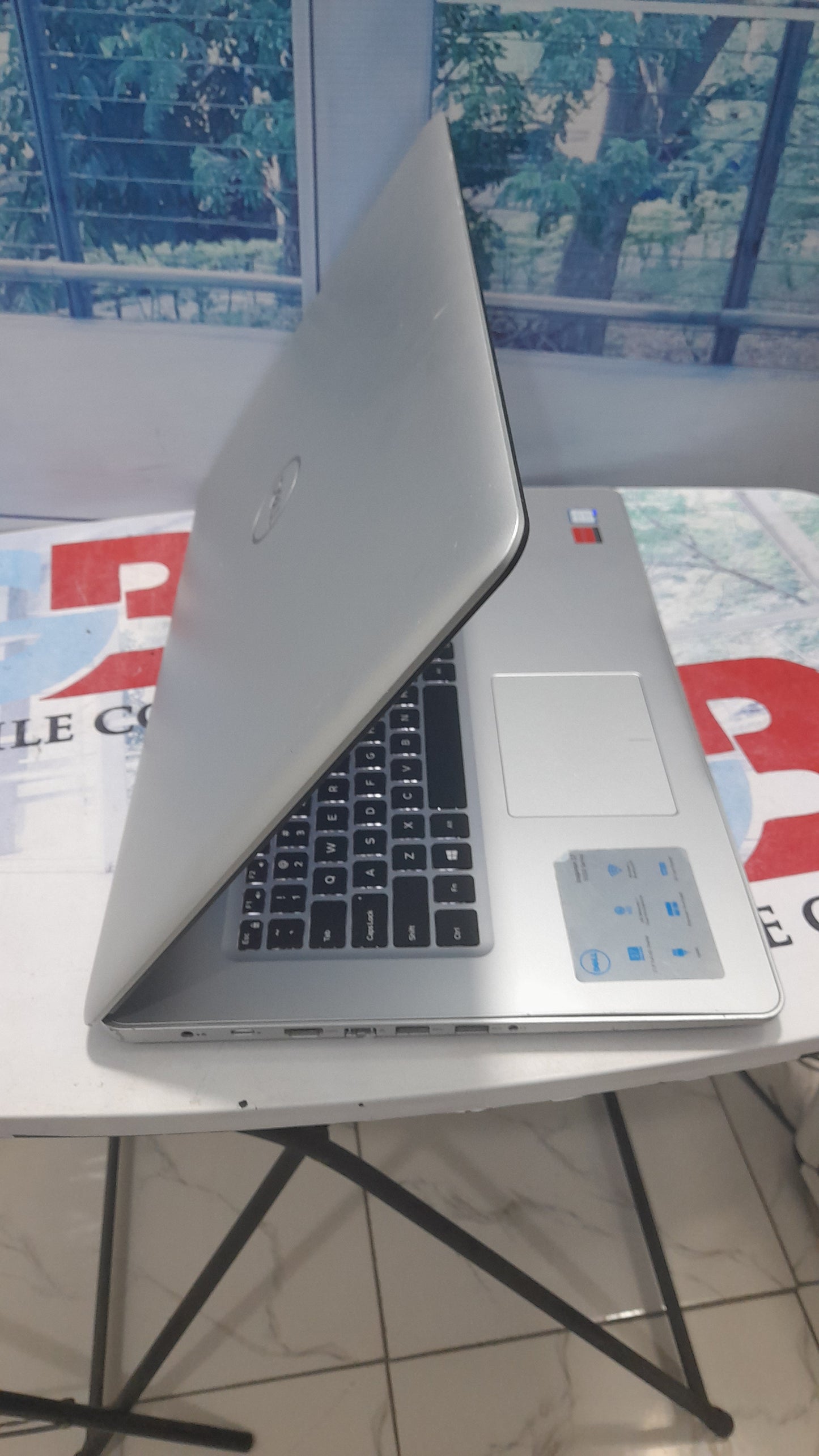 dell inspirion 5570 core i7 laptop for sale 4g dedicated graphics at affordable prices