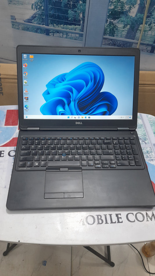 Uk used dell latitude E5550 core i5 laptop for sale, London used dell latitude E5550 core i5 laptop for sale in lagos, second hand used dell latitude E5550 core i5 laptop for sale, laptop warehouse in ikeja computer village lagos 